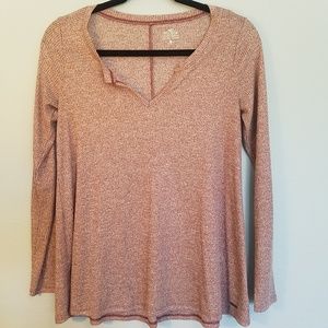 Hollister V-Neck Long Sleeve T Shirt Small